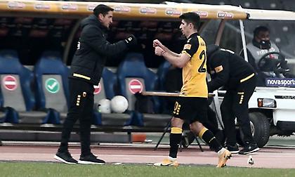 Χιμένεθ: «Για να γυρίσει η ΑΕΚ στους τίτλους θέλει τους καλύτερους και ο Μάνταλος είναι απ’ αυτούς»