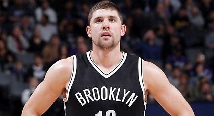 Ο Τζο Χάρις δεν είναι απλά ένας συμπαίκτης του Κέβιν Ντουράντ (videos)