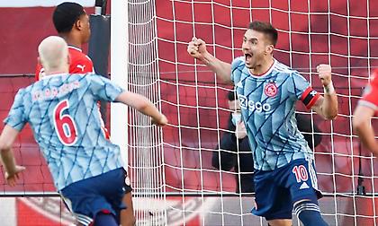 Ο Άγιαξ έδωσε νέο «χαστούκι» στην Αϊντχόφεν!