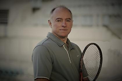 Ο Θοδωρής Γκλαβάς θέλει να βάλει το ελληνικό τένις στη νέα εποχή