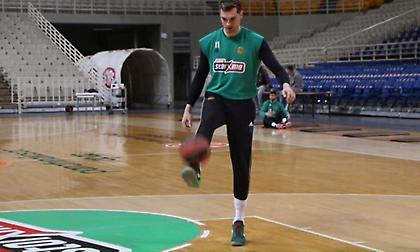 Κοντός: «Ο Χεζόνια δείχνει σε καλή κατάσταση»