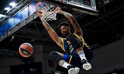 «Βόμβα» μεγατόνων: Η Χίμκι νίκησε τη Ρεάλ!