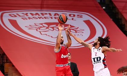 Στη Βιτόρια με μια φρούδα ελπίδα ο Ολυμπιακός