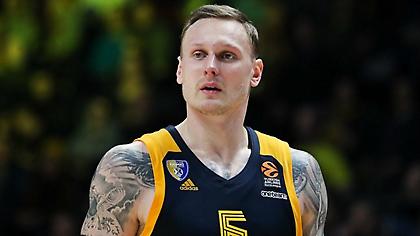 Χίμκι: Τσακώθηκε με το προπονητικό σταφ ο Τίμα