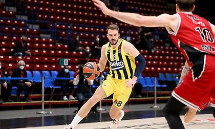 Πεισμωμένη Φενέρ πέρασε με 100άρα από το Μιλάνο!