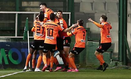 ΠΑΣ Γιάννινα: «Τρελοί» πανηγυρισμοί στα αποδυτήρια!  (video)