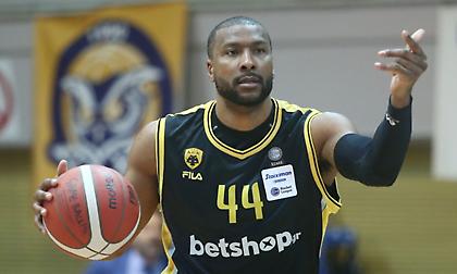 ΑΕΚ: 9 ματς σε 25 ημέρες!