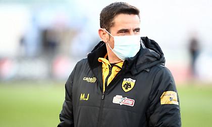 Χιμένεθ: «Πώς να έχεις τον έλεγχο όταν 4-5 παίκτες ζητούν αλλαγή;»