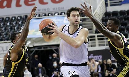 Μπιτς: «Αν θέλουμε να έχουμε τύχη με τον Προμηθέα πρέπει να παίξουμε καλή άμυνα»