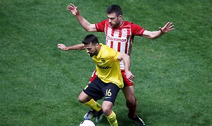 Παπασταθόπουλος: «Φανταστικό ομαδικό πνεύμα»