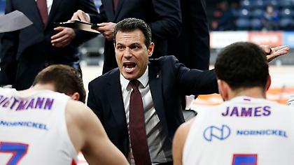 «Ξαναχτυπά» ο Γκομέλσκι: «Αλλαγή προπονητή τώρα στην ΤΣΣΚΑ!»