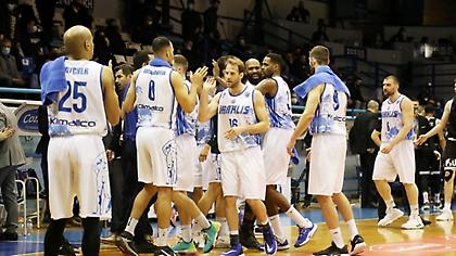 Πρόστιμο 44.000 ευρώ στην ΚΑΕ Ηρακλής και δυο μήνες απαγόρευση εισόδου στον Καρβέλα