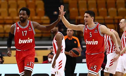 Τα highlights της νίκης του Ολυμπιακού επί του Ερυθρού Αστέρα