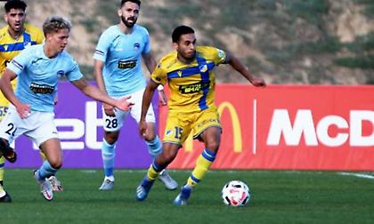 «Κόλλησε» ο ΑΠΟΕΛ