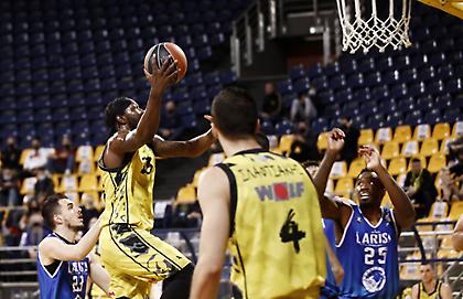 «Αυτοκρατορικός» Άρης «πάτησε» την Λάρισα και ανάσανε