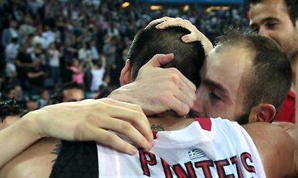 Ολυμπιακός: Ιστορικό ρεκόρ με 300 νίκες στην Ευρωλίγκα, δύο πίσω από τον Παναθηναϊκό! (pic)