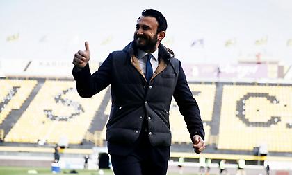 Καρυπίδης: «Αυτό θα γίνεται όπoτε σας βρίσκω στον δρόμο μου» (pic)