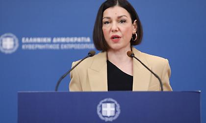 Πελώνη: «Άνοιγμα γυμνασίων,λυκείων πριν το τέλος Μαρτίου - Επαναλειτουργία εστίασης τον Απρίλιο»