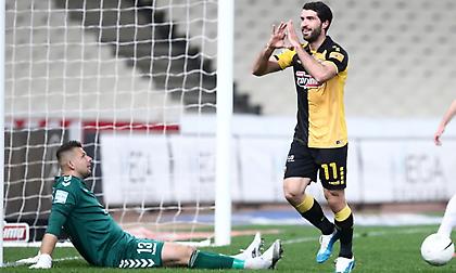 ΑΕΚ-Απόλλων Σμύρνης: Δοκάρι και... 2-0 από τον Ανσαριφάρντ (video)