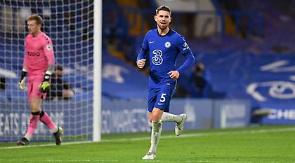 Πήρε φαλάγγι την Έβερτον και χτυπάει τετράδα η Τσέλσι