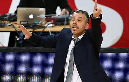 Παπαθεοδώρου: «Πειθαρχημένοι στην άμυνα κόντρα στην Τουρκ Τέλεκομ»