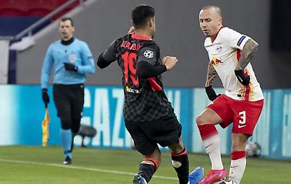 Champions League: Με προβάδισμα η Λίβερπουλ, αγκαλιά με το εισιτήριο η Παρί Σεν Ζερμέν