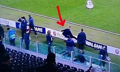 «Μπαρούτι» ο Νέντβεντ: Τα έβαλε με τις… πινακίδες για τον αποκλεισμό της Γιουβέντους (video)