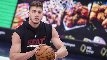 Εκτός Χιτ ο Λέοναρντ λόγω ρατσιστικού σχολίου καθώς έπαιζε Call of Duty