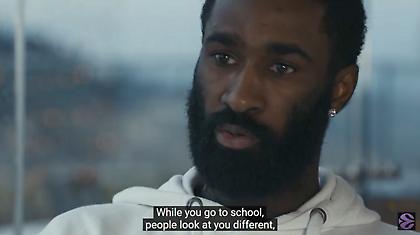 Συγκλονιστικοί Σαντ-Ρος και ΜακΚίσικ μιλούν για τον ρατσισμό που βίωσαν (video)