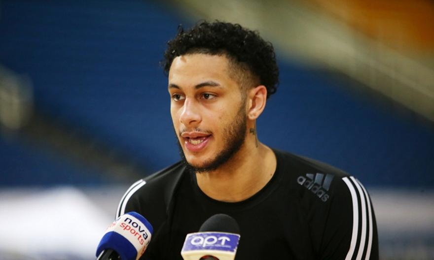 Όγκαστ: «Μεγάλη προσοχή στην άμυνα»