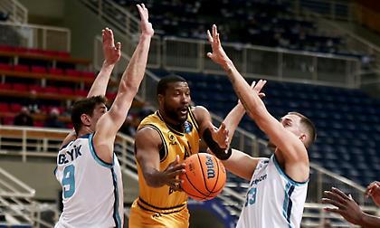 ΑΕΚ-Τουρκ Τέλεκομ 74-65 (Τελικό)