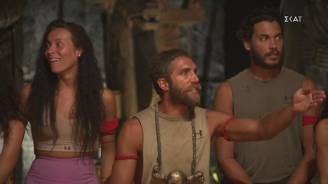 Survivor: Η αποχώρηση και ο άγριος τσακωμός Αλέξη και «Κόρο»