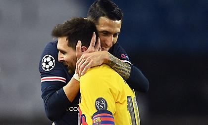 Παρί-Μπαρτσελόνα: H αγκαλιά των Μέσι και Ντι Μαρία μετά το ματς (video)