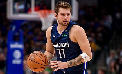 Οκλαχόμα Σίτι Θάντερ-Ντάλας Μάβερικς