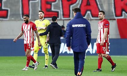 Εμβιλά: «Μου έχει γίνει φάουλ στο 2-1 της Άρσεναλ» (video)