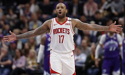 Αρνήθηκε να παίξει και τελειώνει από Ρόκετς ο Τάκερ