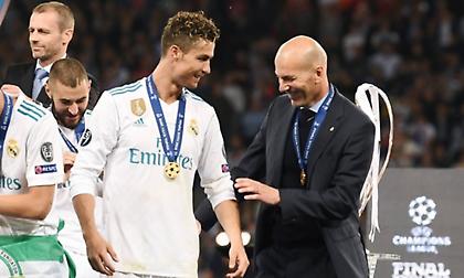 Ζιντάν: «Ξέρετε τι είναι ο Κριστιάνο για τη Ρεάλ και πόσο τον αγαπώ»