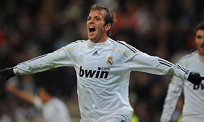 Φαν ντερ Φάαρτ:  «Ο Μουρίνιο μου είπε να φύγω, γιατί θα αγόραζε τον Οζίλ»