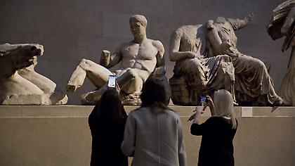Μενδώνη προς Τζόνσον για Γλυπτά του Παρθενώνα: Δεν ανήκουν νόμιμα στο Βρετανικό Μουσείο