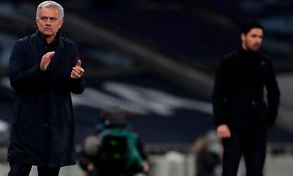 Μουρίνιο: «Δεν κοιτάζω χαμηλά τη βαθμολογία για να δω την Άρσεναλ»