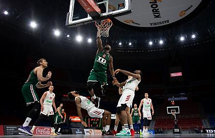 Η Μπασκόνια καθάρισε την Μπάγερν και διατήρησε τις ελπίδες για οκτάδα