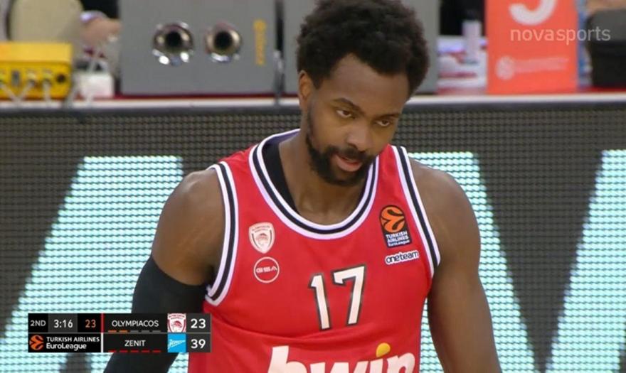 Ολυμπιακός-Ζενίτ: To λάθος Ζαν-Σαρλ και ο μονόλογος του Μπαρτζώκα! (video)