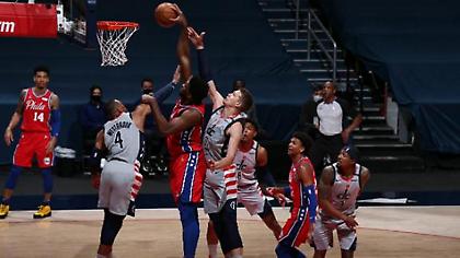 Με Εμπίντ το Top 10 του ΝΒΑ (video)