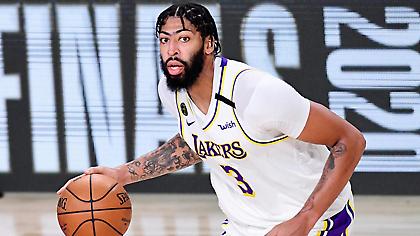 Τουλάχιστον δύο εβδομάδες εκτός ακόμη ο Ντέιβις για Λέικερς