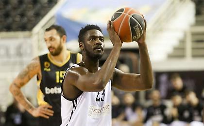 Κάρτερ: «Έκανα αυτό που ξέρω καλά, δηλαδή να σουτάρω τρίποντα»