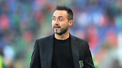 Φοβερός Ντε Τζέρμπι: «Λέω στους παίκτες μου να το διασκεδάζουν όπως έκαναν μικροί»