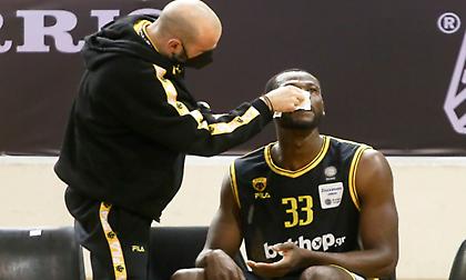 Εξετάσεις για Σλότερ και Κίνγκσλεϊ στην ΑΕΚ