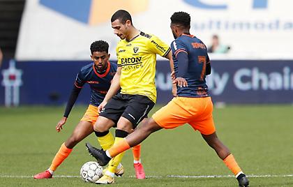 Ο Γιακουμάκης σκόραρε στην επιστροφή του, η Φένλο παραπαίει