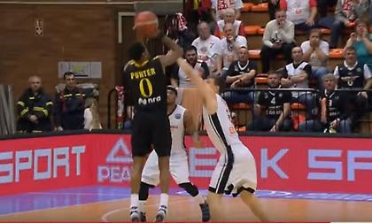 Σαν σήμερα η επική πρόκριση της ΑΕΚ επί της Νίμπουρκ με το τρίποντο του Πάντερ (video)