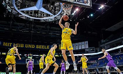 «Καθάρισε» εύκολα η Άλμπα